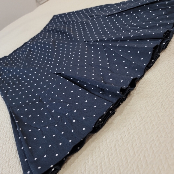 Bandolino Navy Blue Polka Dot Skirt Pleated Flare Midi Size 12 - Picture 2 of 14